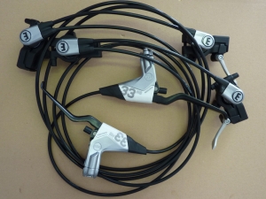 Magura HS 33 wei�, Cover wei�, Aluhebel schwarz, 4 Finger Hebel, Paar